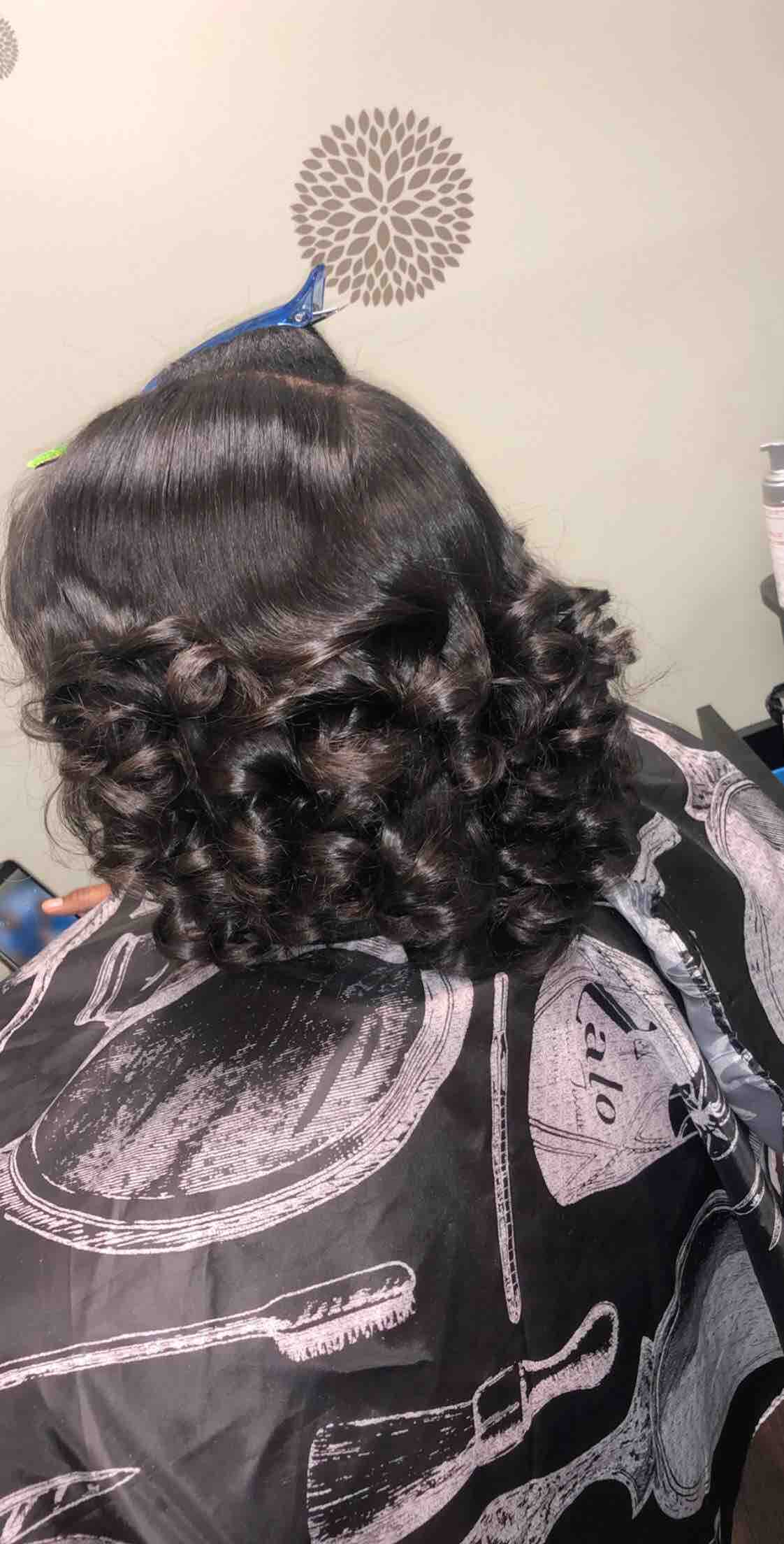 Shampoo & Style