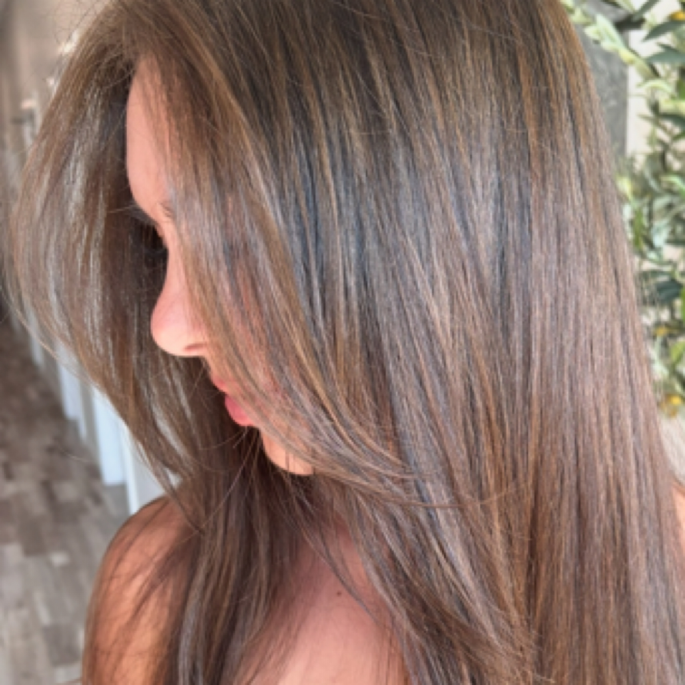 Single Process & Blow Dry at Sólane by Shailee in Naples, FL