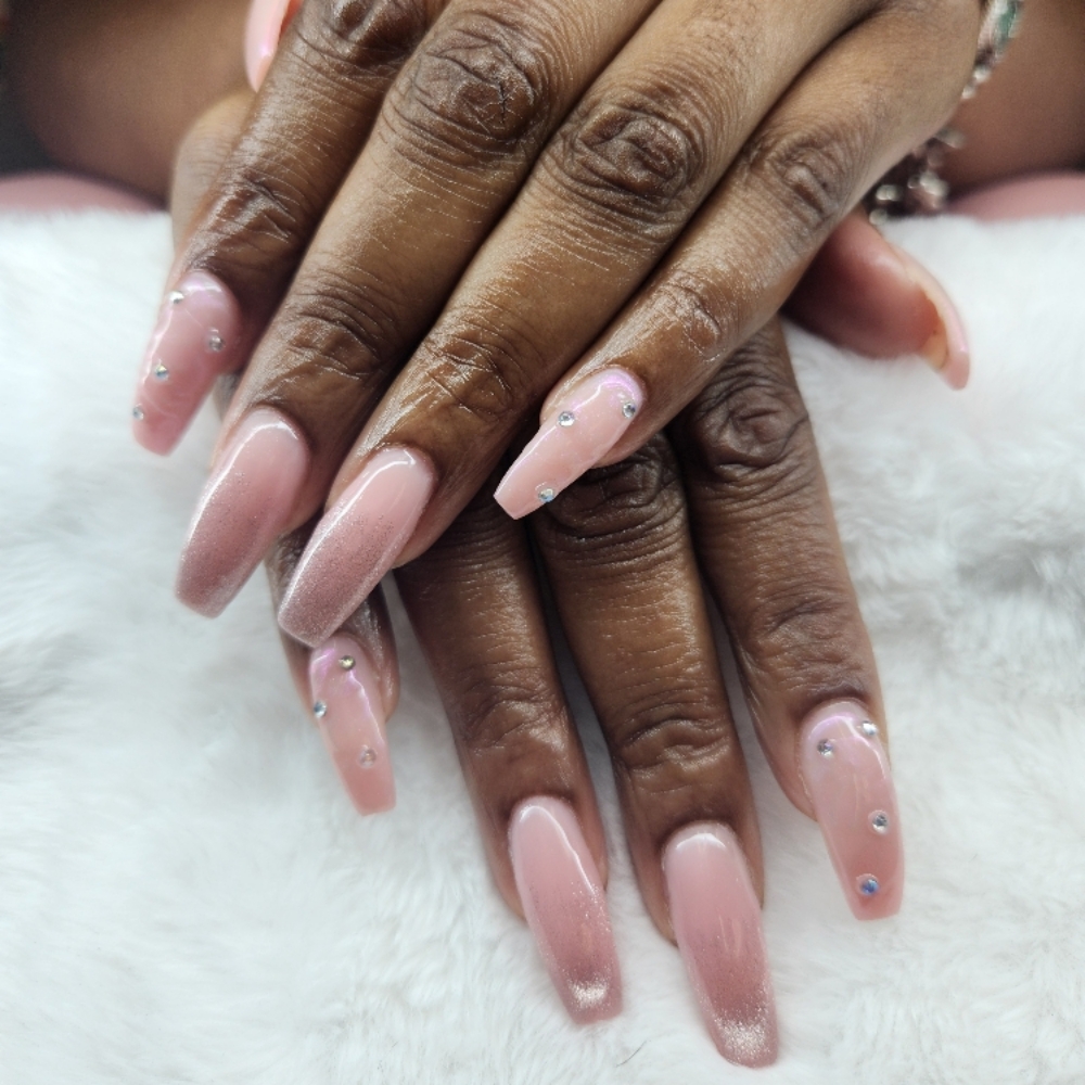 Builder Gel Full Set at Pinkie's Hair and Nails Salon Studio in Chattanooga, TN