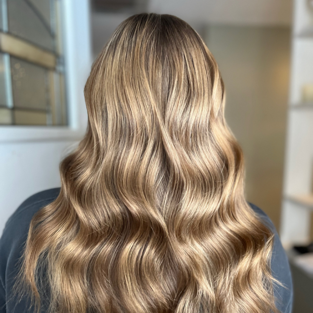 Full Highlight And Lowlight at Theblondebarbiee in Alma, MI
