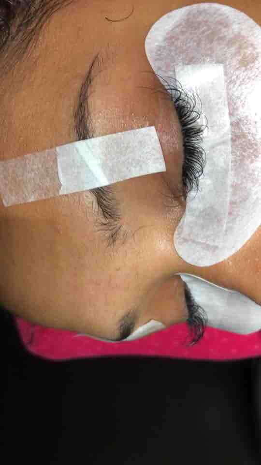 3 Week Refill On Hybrid Lash Exten