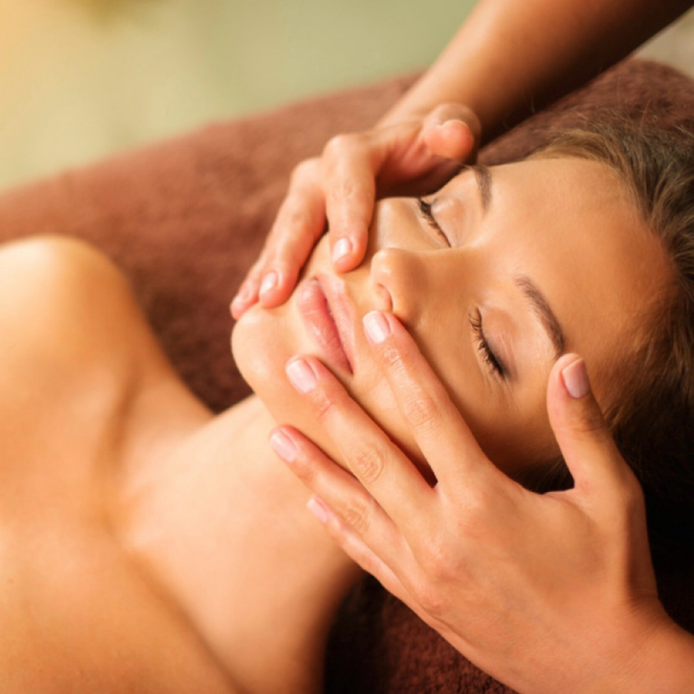 50min Facial Sculpting Massage at Prairie Moon Massage in Highlands Ranch, CO