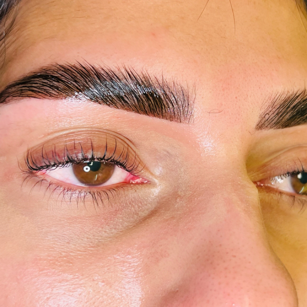Brow Wax And Shape With Tint at Aloha Lashes and Brows in Ventura, CA