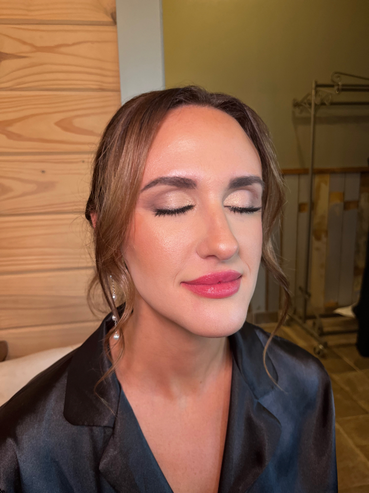 Full Glam Makeup at Bolted Beauty By Heidi B in Albany, LA