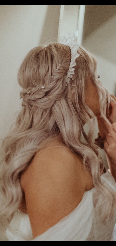 WEDDING | BRIDAL HAIR SERVICES