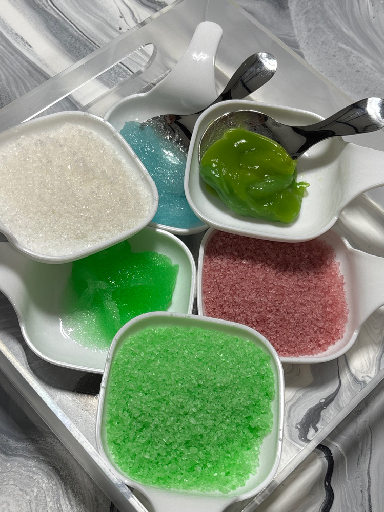 The Essential Soak Pedicure