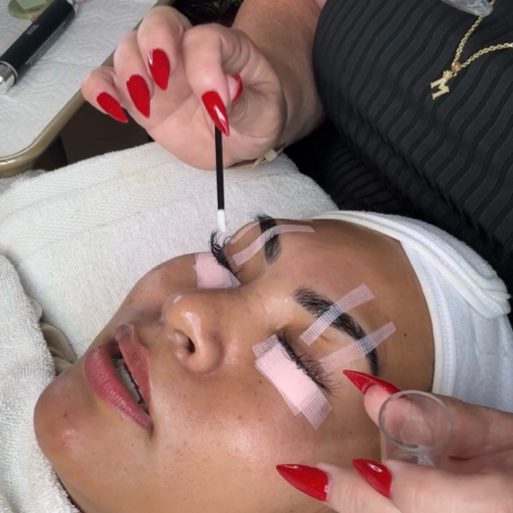 Deal!! Lash Extensions Full Set! at Lala Beauty in Merced, CA