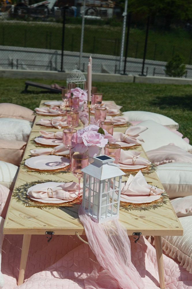 Picnic For 8