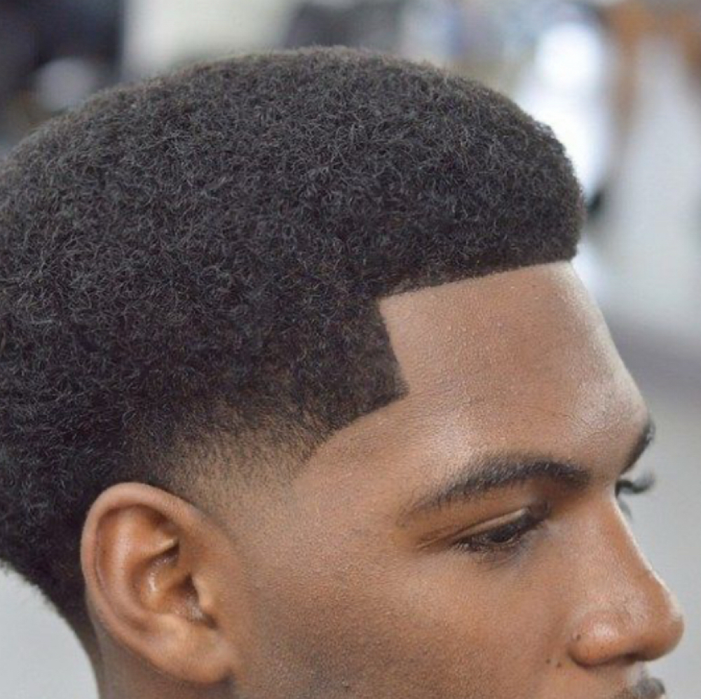 Hair Line up at Bourbon Barbers Dayton in Dayton, OH