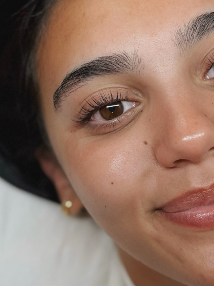 Lash lift + Tint