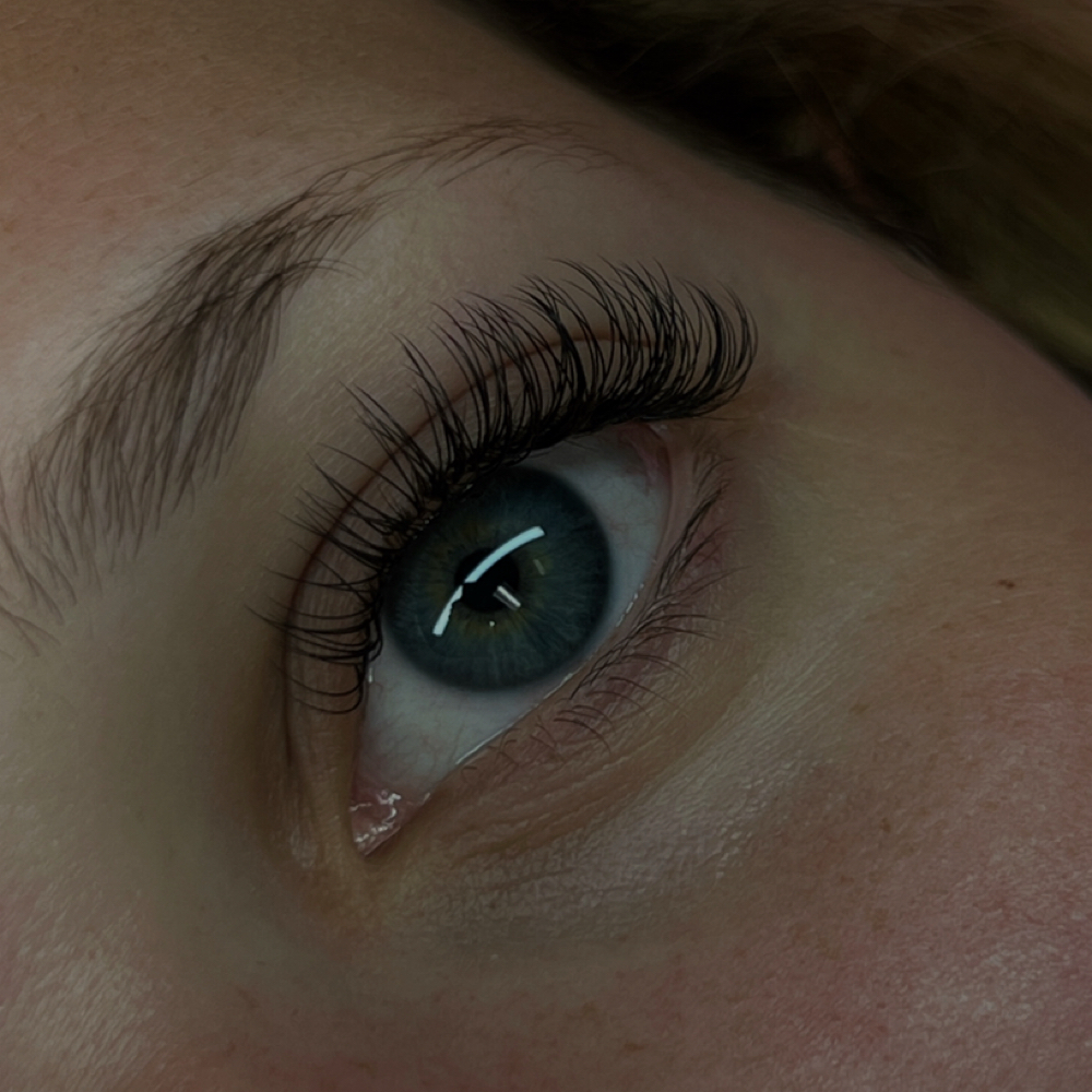 Full Set- Classic at Carlina’s Beauty Bar in Chagrin Falls, OH