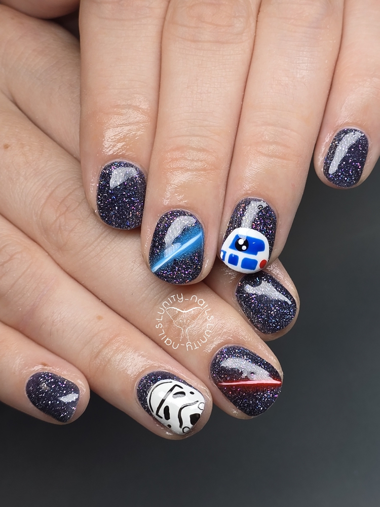 Detailed Design Gel Manicure