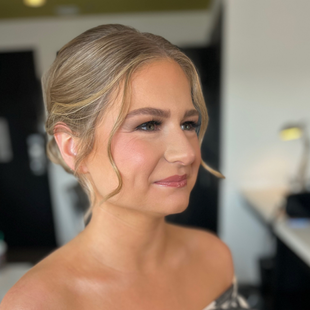 In-Studio Makeup Application at e.CincyBeauty in Cincinnati, OH