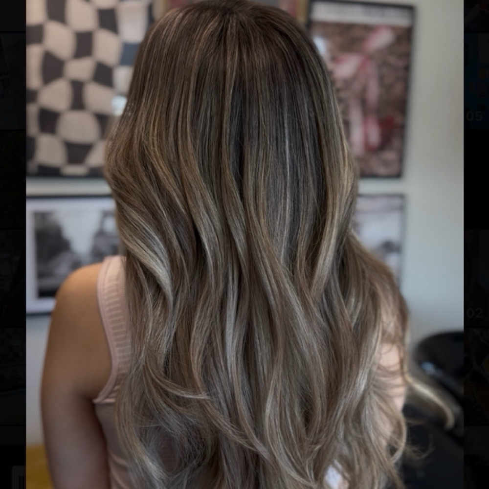 CUSTOM FOILS PARTIAL at Blondmevanessa in Kennewick, WA