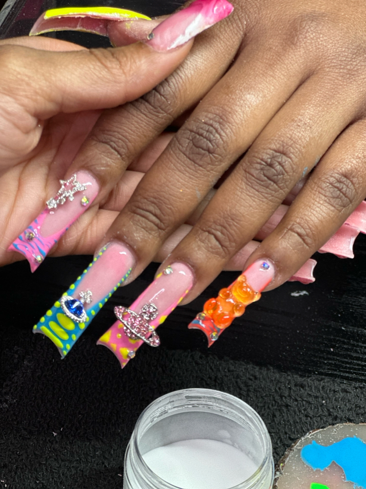 Long Duckies/Almond/Stiletto Nails