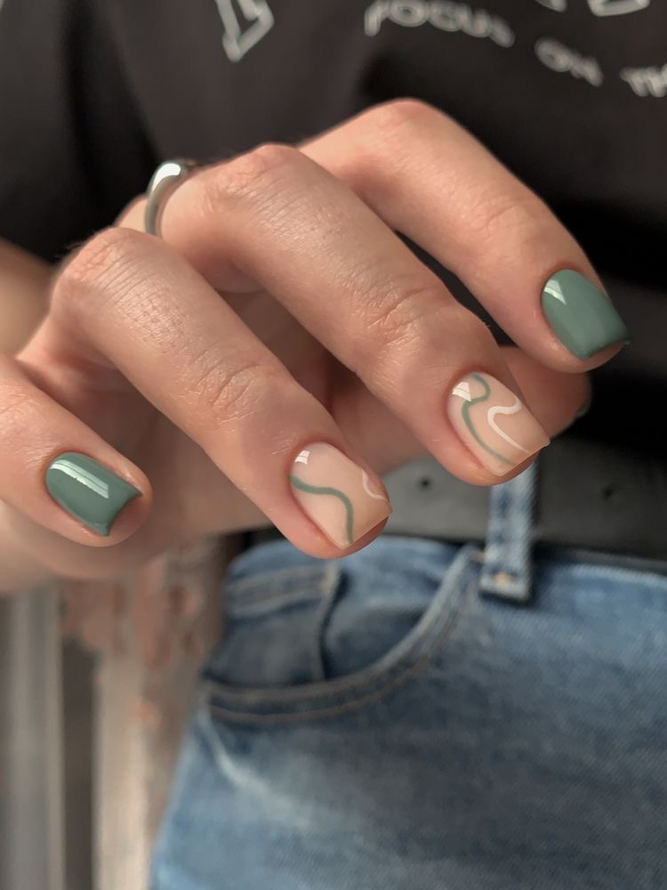 Simple Nail Art at Nailvana in Lebanon, MO