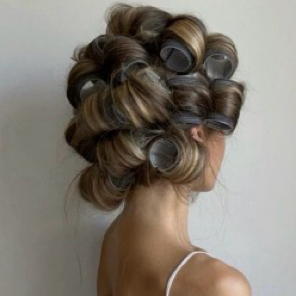 Shampoo Blowout Month Subscription at GlamaholicXhannah in Tyler, TX