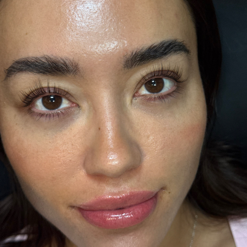 Mini Lash Fill 1 Hour at Radiant Angels Beauty Studio in Las Vegas, NV