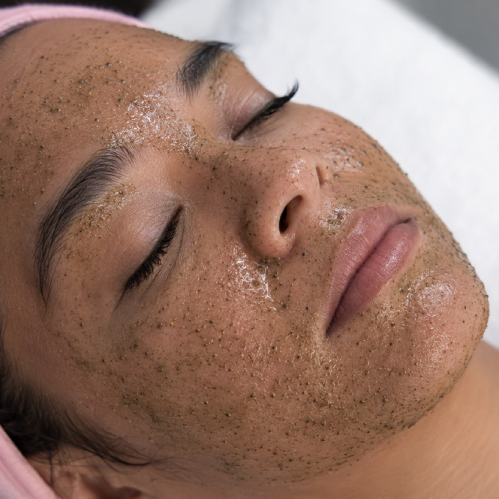 Green Power/Liquid Microneedling 🌿 at Stellar Aesthetics in Chicago, IL