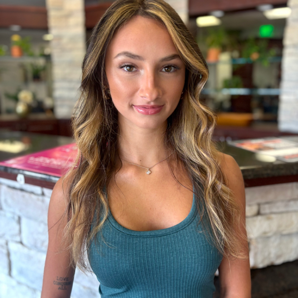 Mini Highlight 🤍 at Hair by Savanah Madison in Ruston, LA
