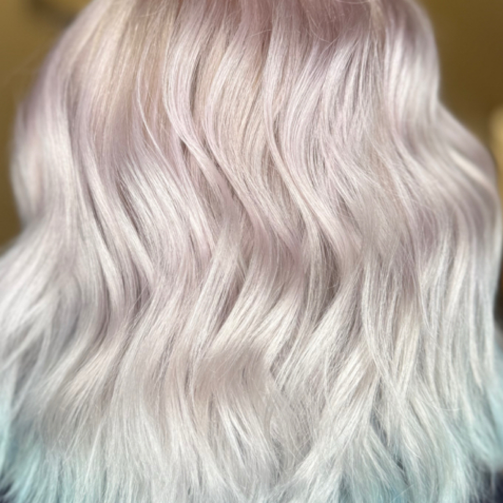 Extreme Blonding at The Collective in Normal, IL