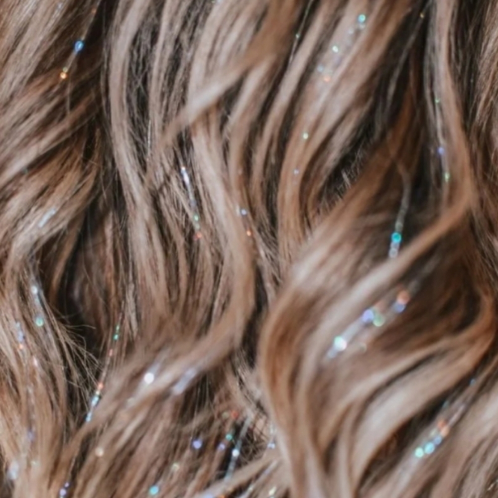 Tinsel/Highlight Strands at Elegantbeautiesbymelanieallred in Fullerton, CA