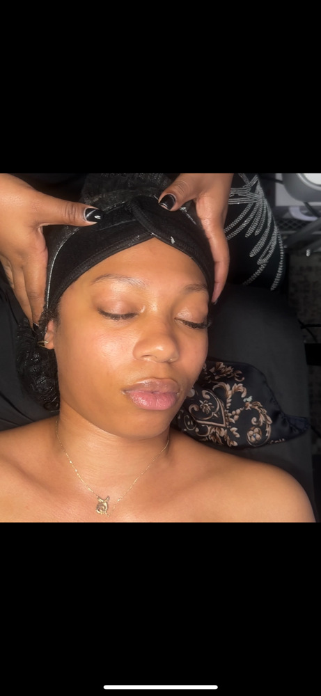 new client consultation + facial