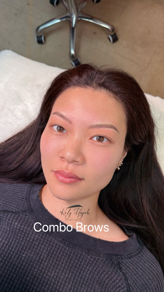Combo Brows- 2 Year Touchup
