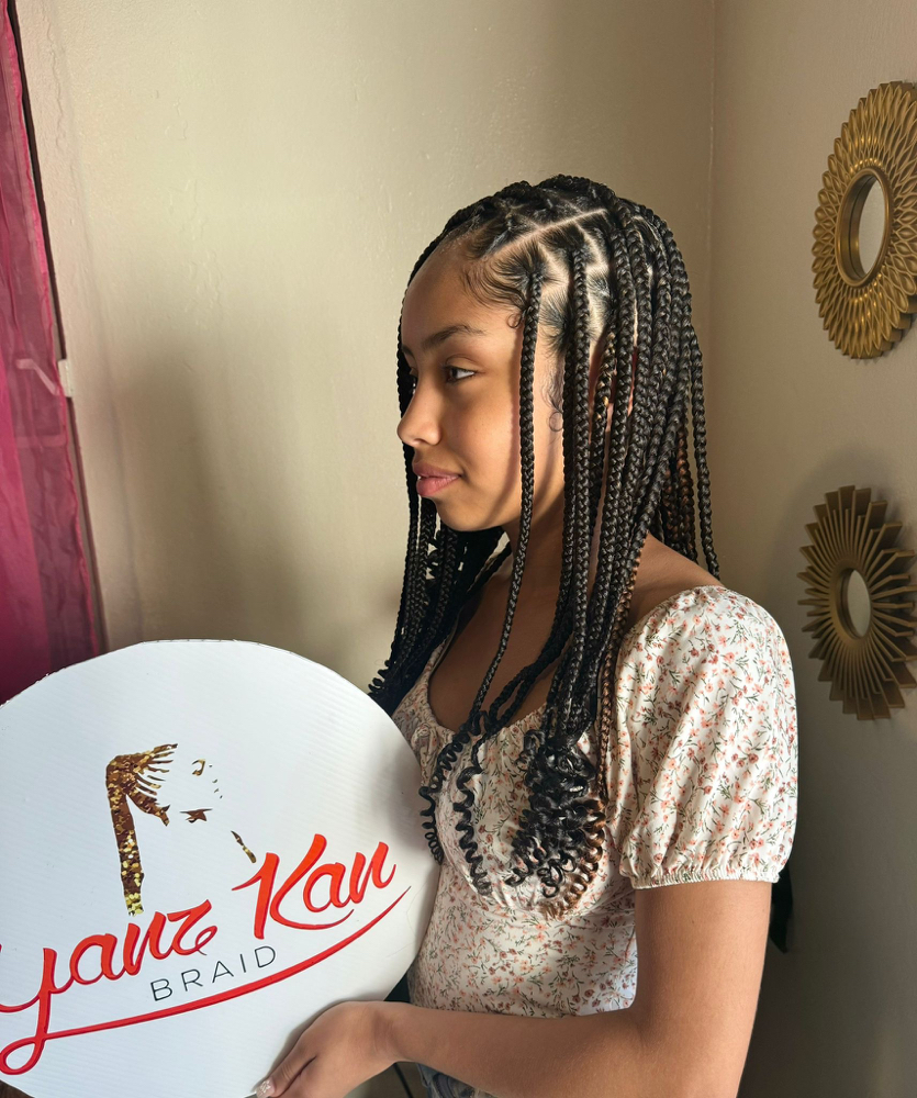 Medium Knotless ✨