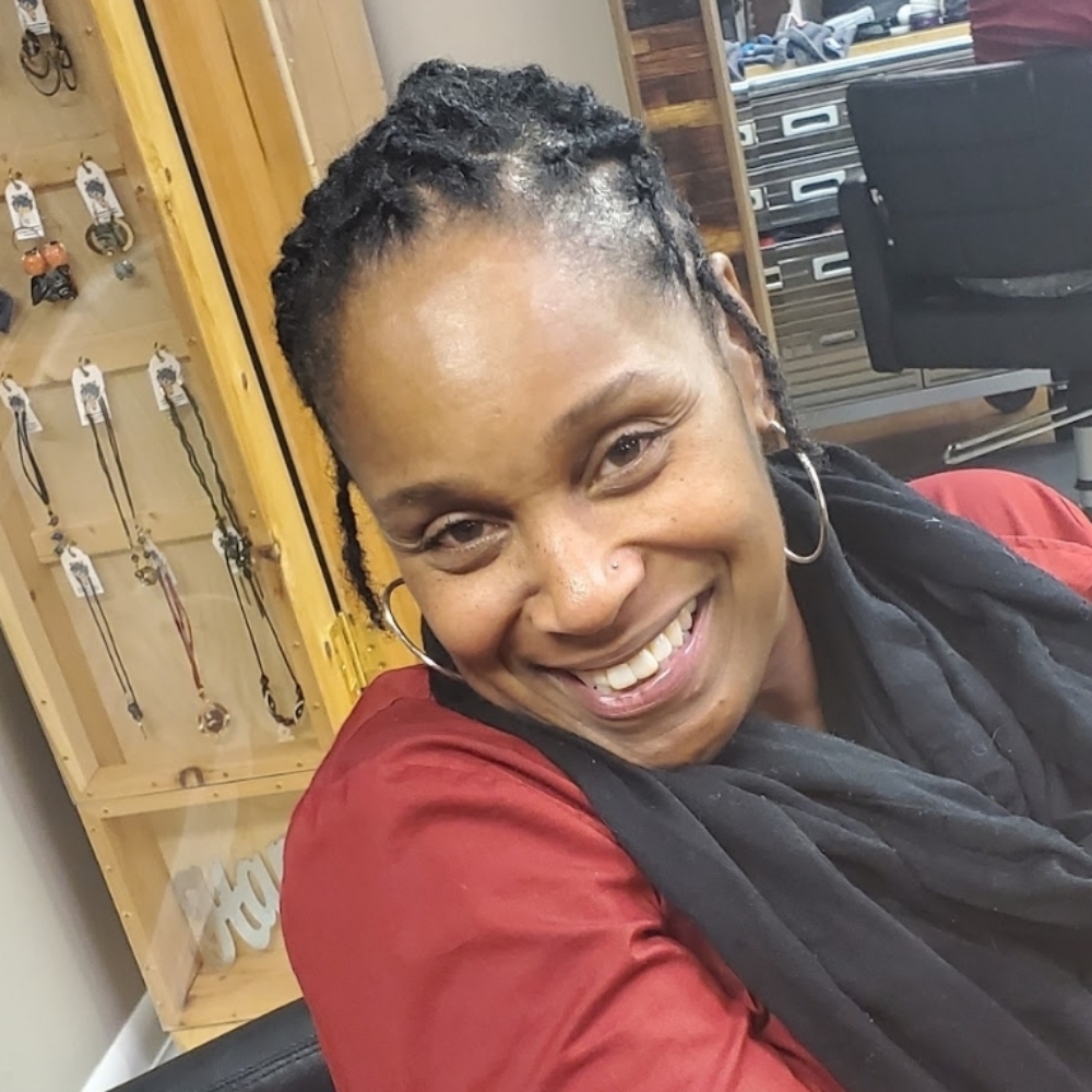Starter Locs at Lovely Strands, LLC in Cincinnati, OH