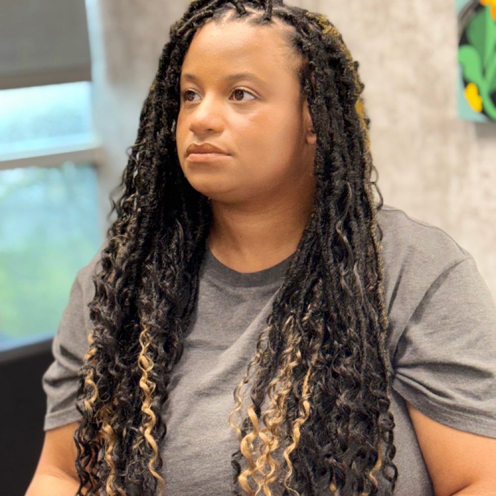 Faux Locs (size: Medium) at Textured & Tamed in Cypress, TX
