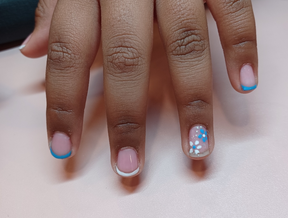 Girls Manicure
