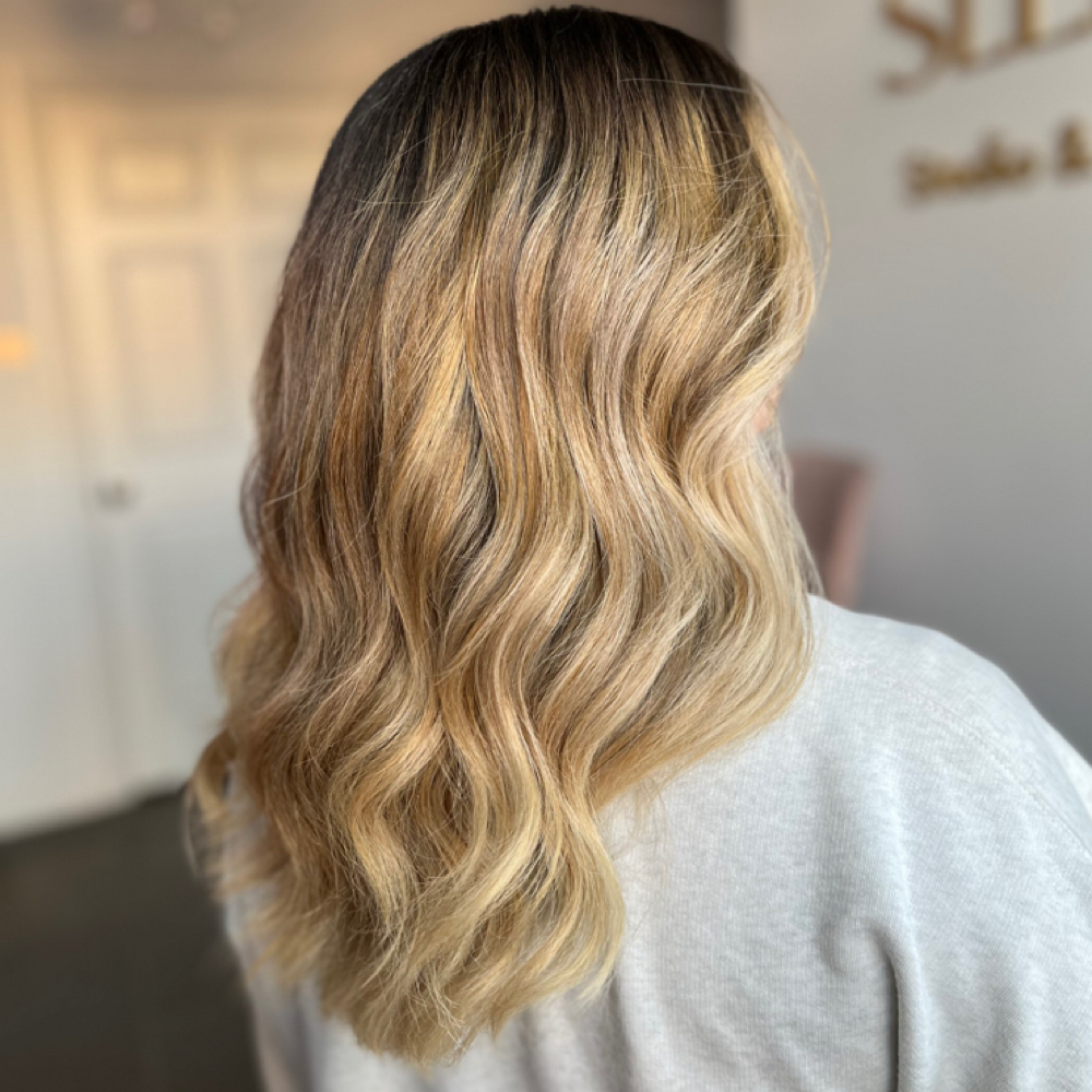 Signature Cut And Scalp Detox at Alyssa J Beauty in Chicago, IL