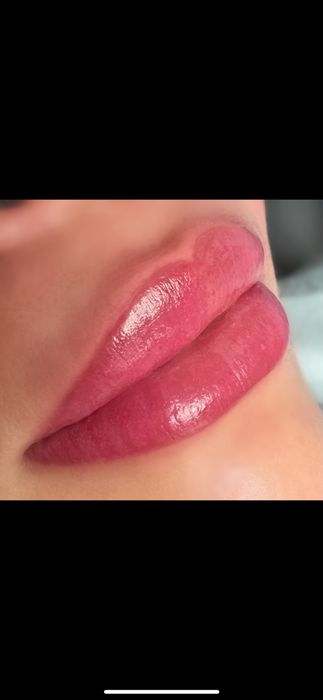 Lipblushing