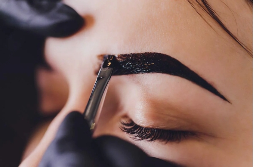 Brow Tint