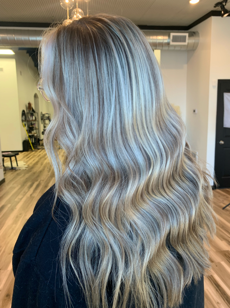 Wash / Cut / Style