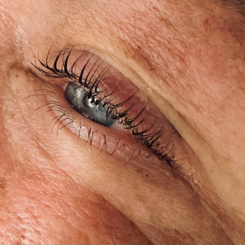 Lash Lift & Tint at Aesthetics By Ashlyn Reff in Astor, FL