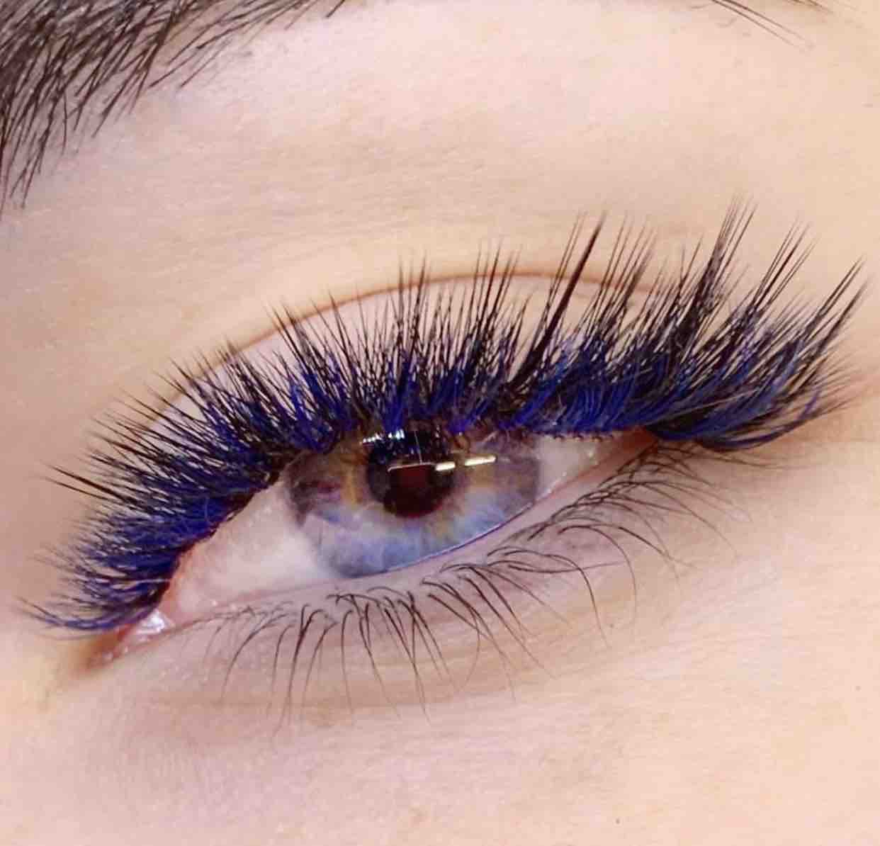 Color Eyelash Exstension