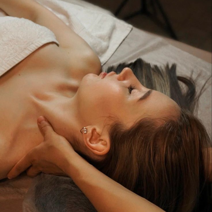 Upper Body Reset at Sculpted Therapeutics in South St Paul, MN