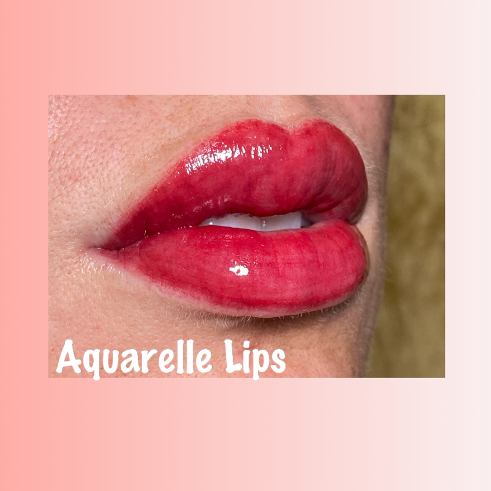 Aquarelle Lip Shading