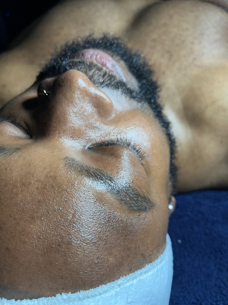 Gentlemen’s Facial