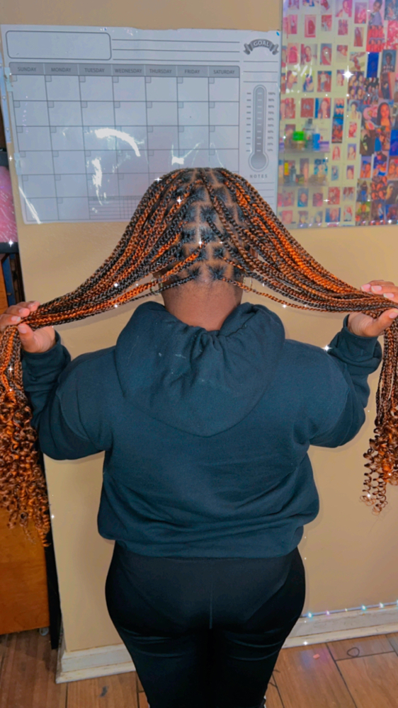 Shmedium Knotless Braids at HairrFlo in Los Angeles, CA