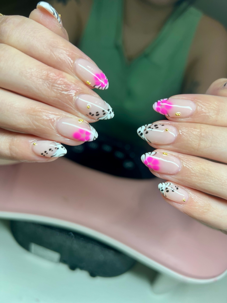 Detailed Nail Art at jamileesnailz in De Soto, MO