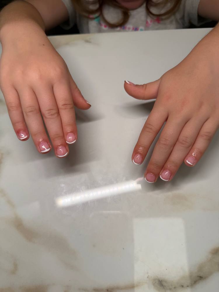 KIDS MANICURE