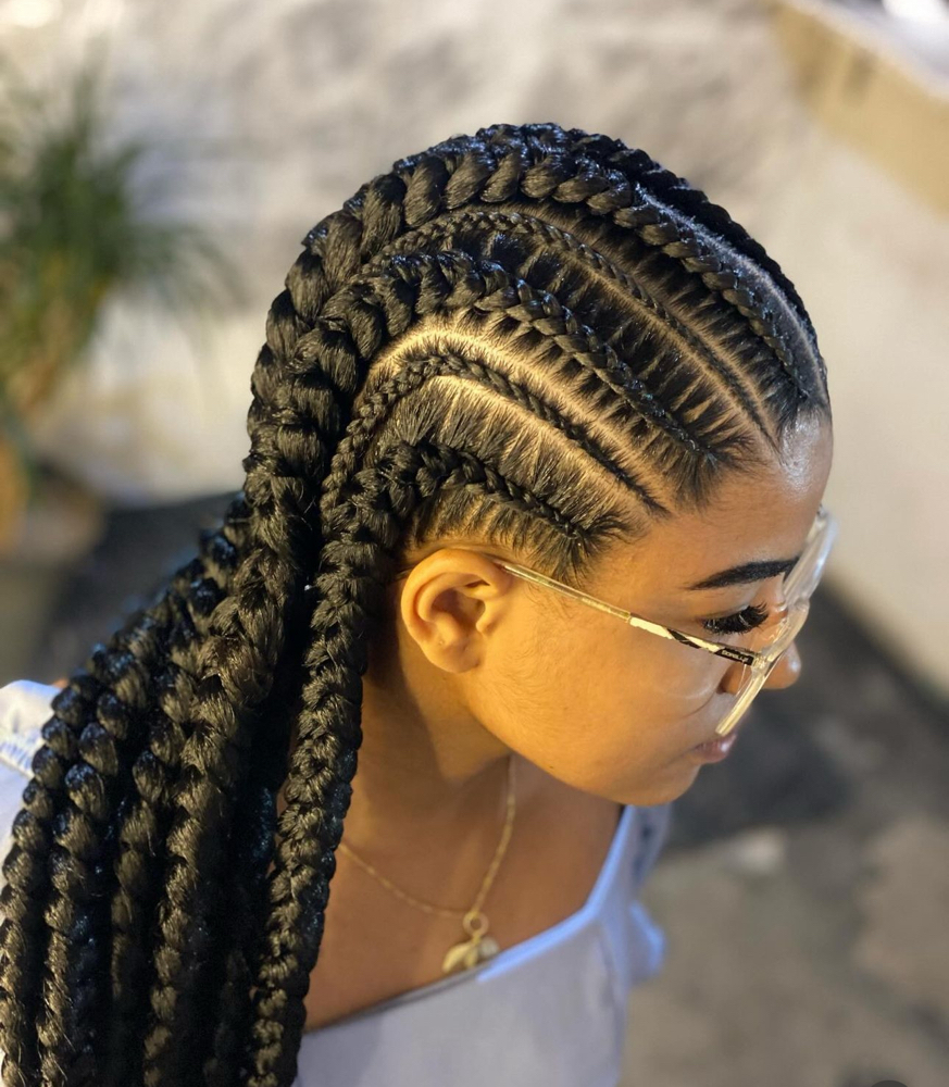 6-7 BRAIDS CORNROWS
