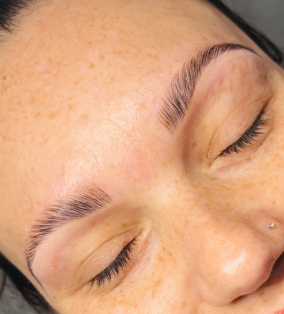 Brow Lamination And Wax