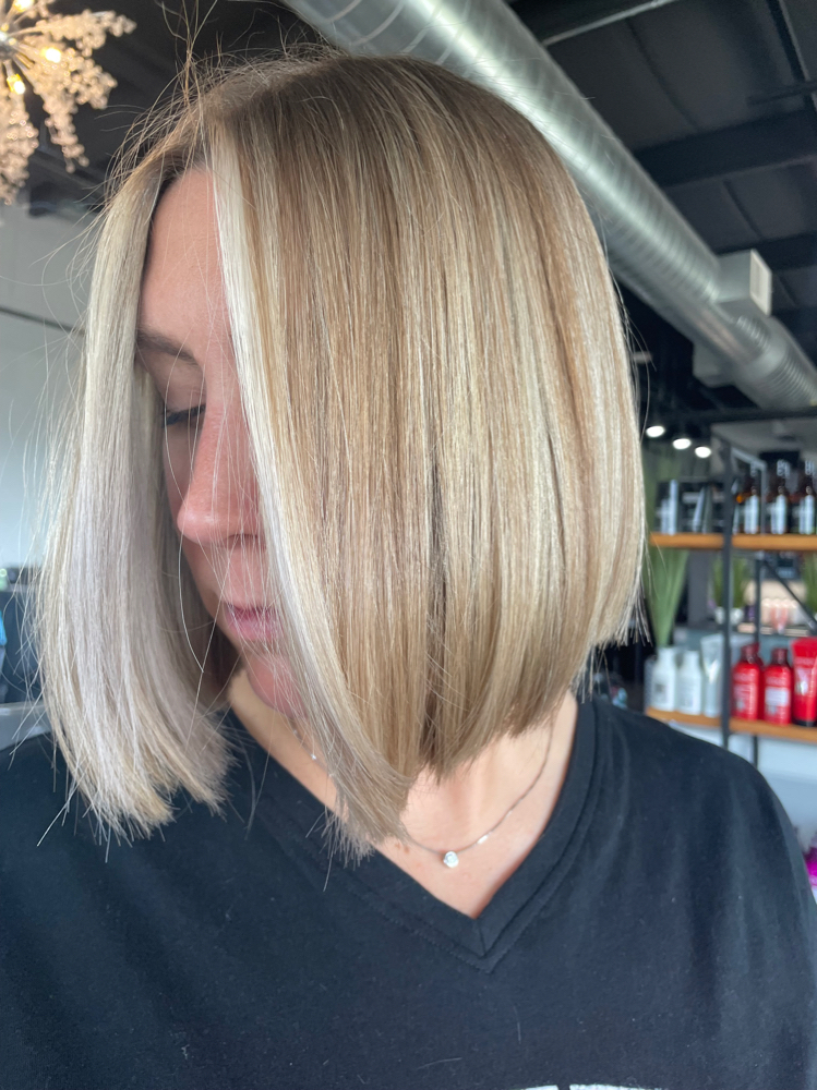 HAIRCUT & STYLE