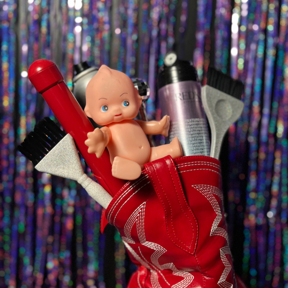 Service Consultation at Kewpie Kutz in Evansville, IN