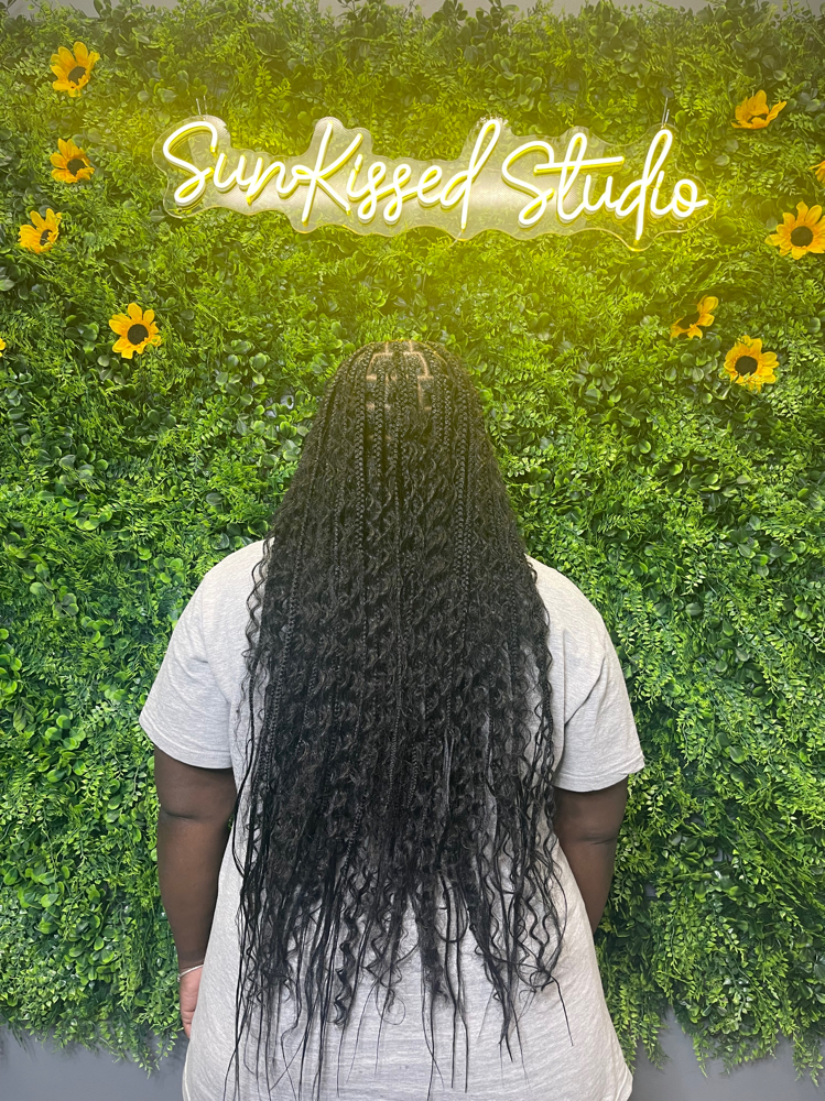 Boho Knotless Braids (medium)