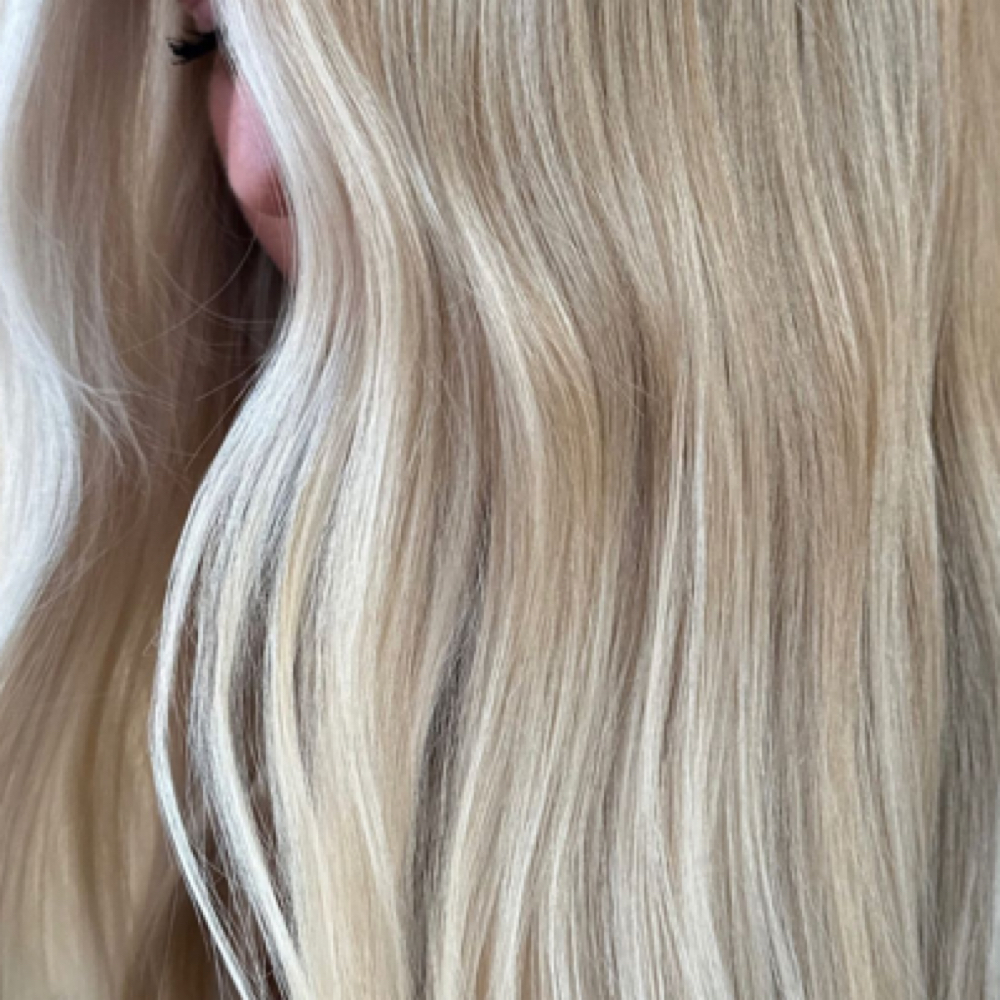 MINI BLONDING TOUCH UP at Mane Holic Salon in Litchfield Park, AZ